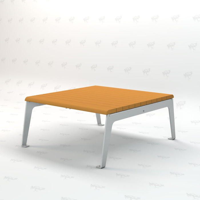 Frog Furnishing Recycled Plastic Plaza Table