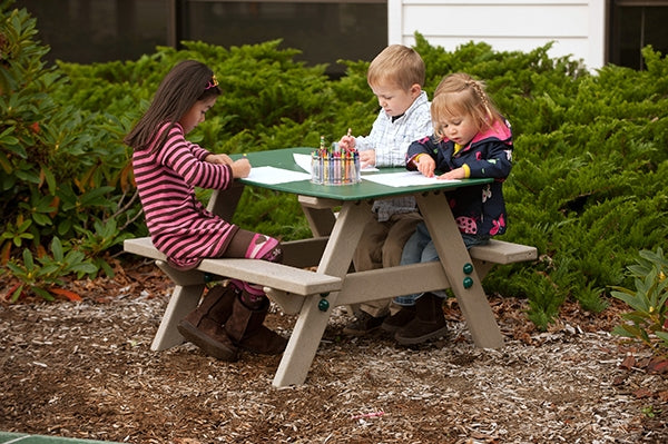 Ultraplay Friendship Table